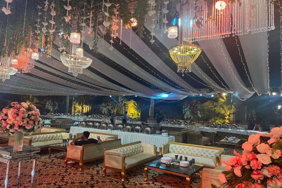 Qasr E Noor Marriage Hall